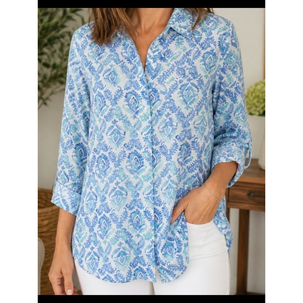 Escape by Habitat Blue Floral Button Front Shirt Women’s Large Lightweight